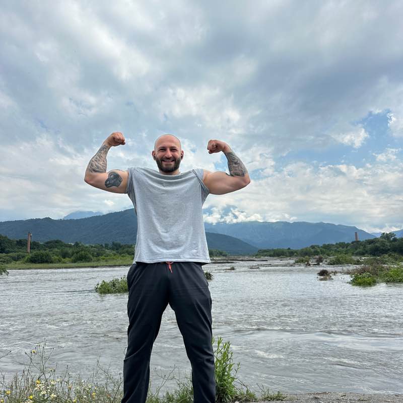 MR.ARKADII post 2