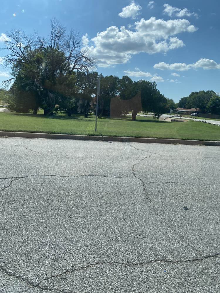 walking near me in White Settlement Central Park in summer