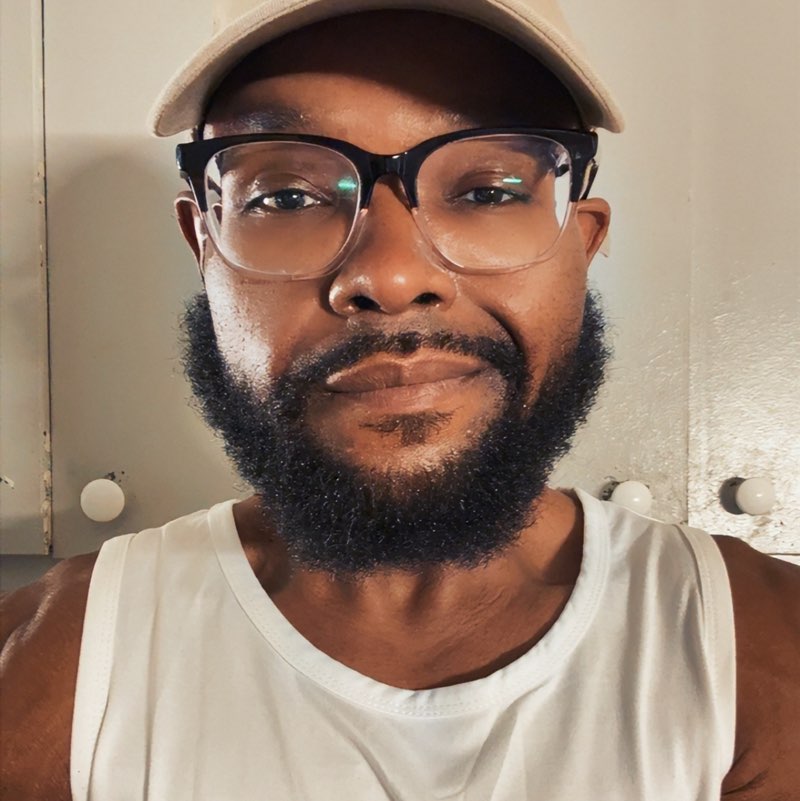 Bruce Leeroy profile