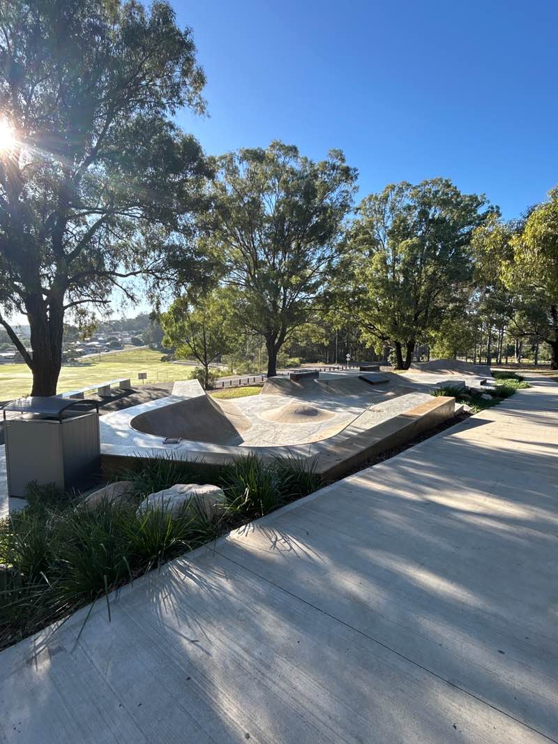 walking near me in Bridges Hill Park in autumn