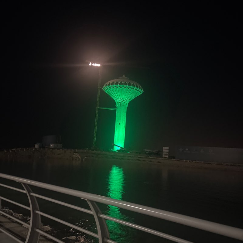 Madel Ramoira post 1