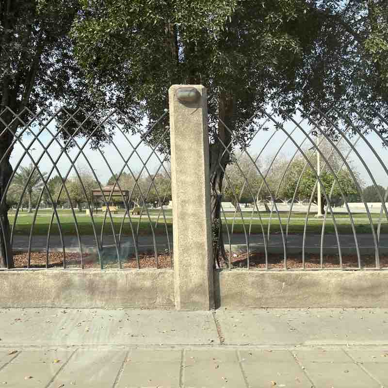 Madel Ramoira post 1