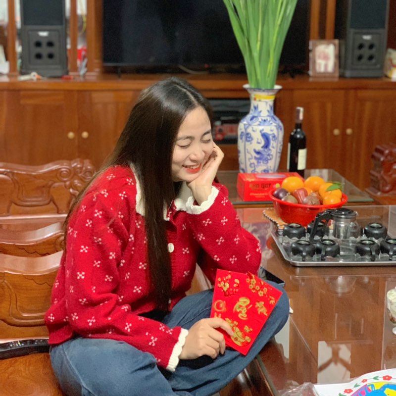 F4 - Trang Nguyễn profile