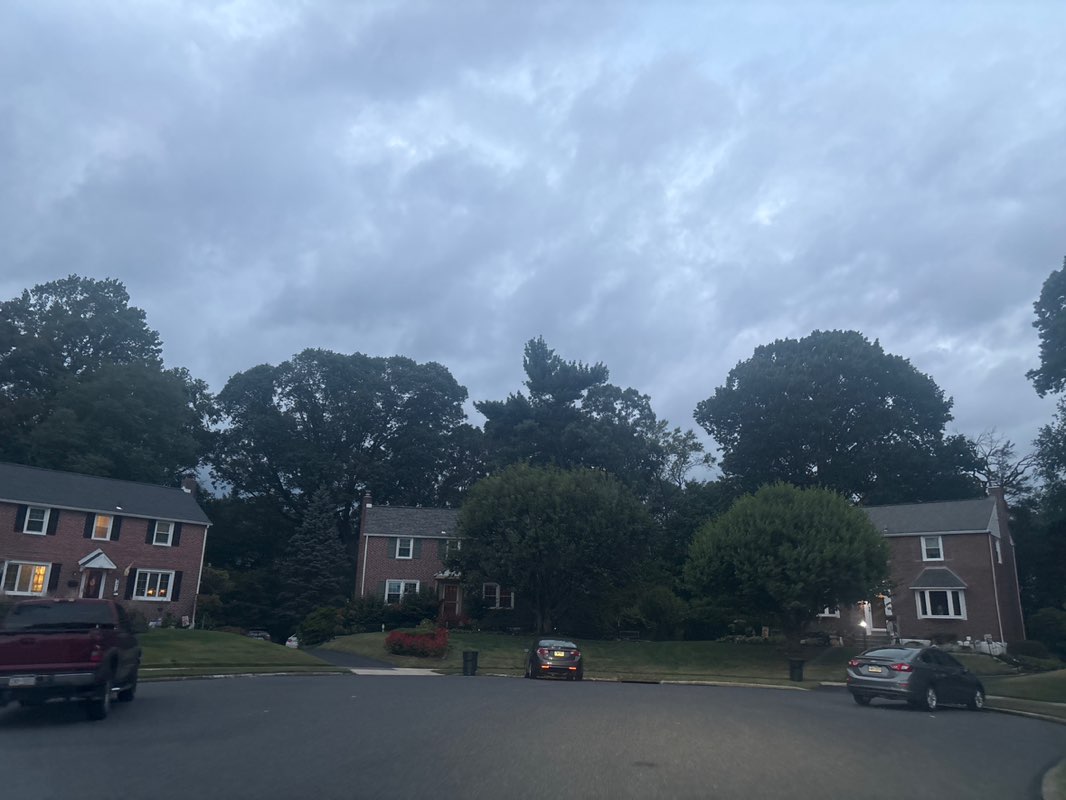 walking near me in Indian Rock Park in autumn