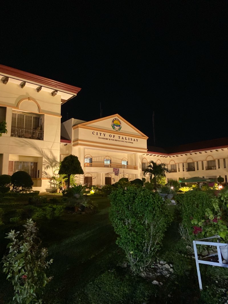 walking near me in Talisay City Plaza in spring