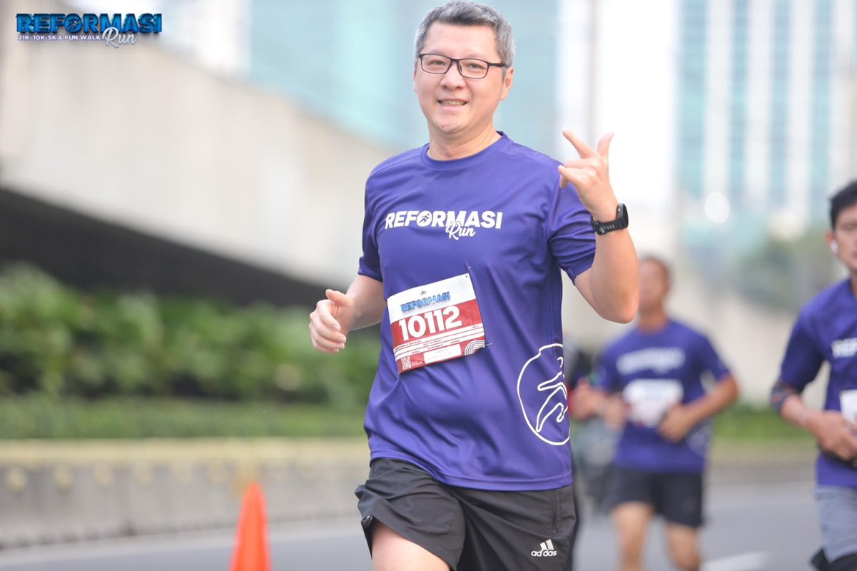 Alexander R Sindhikara profile