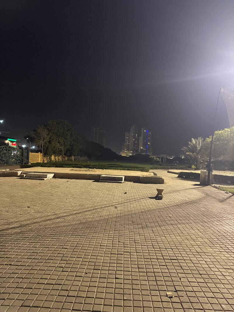 walking near me in Benazir Bhutto Park in winter