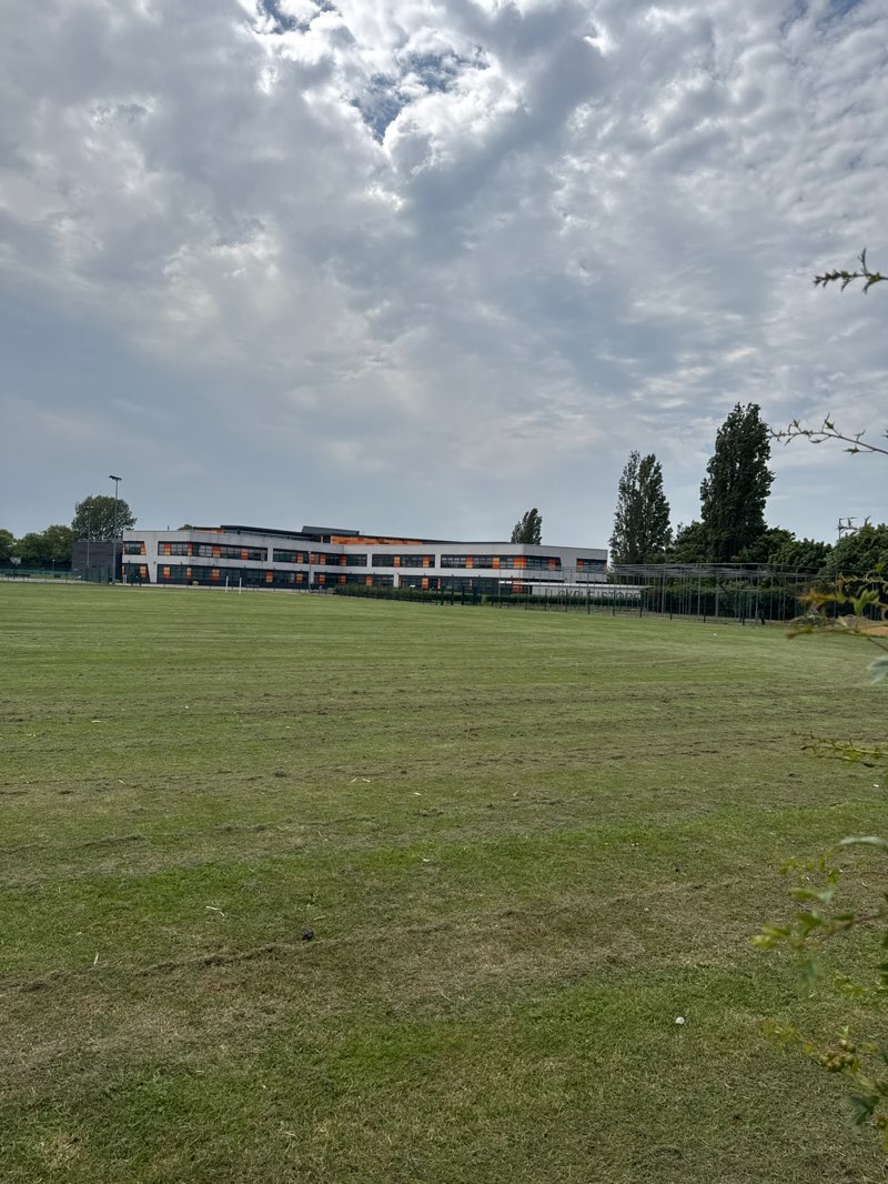 walking near me in Princess Elizabeth Playing Fields in summer