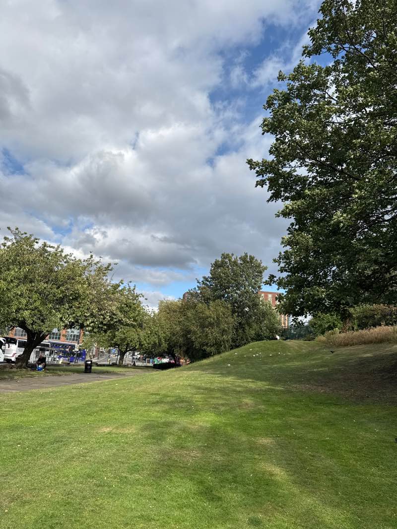 walking near me in Parish Church Gardens (Penny Pocket Park) in autumn