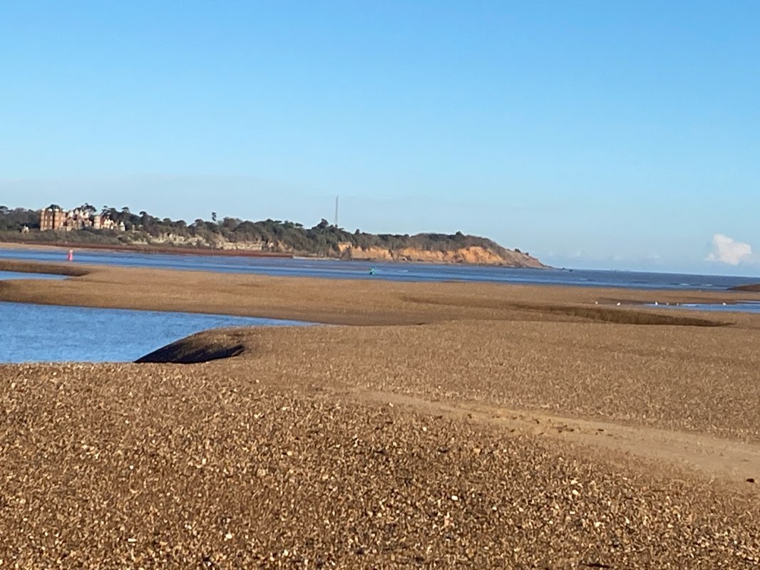 walking near me in Clifflands Park in winter