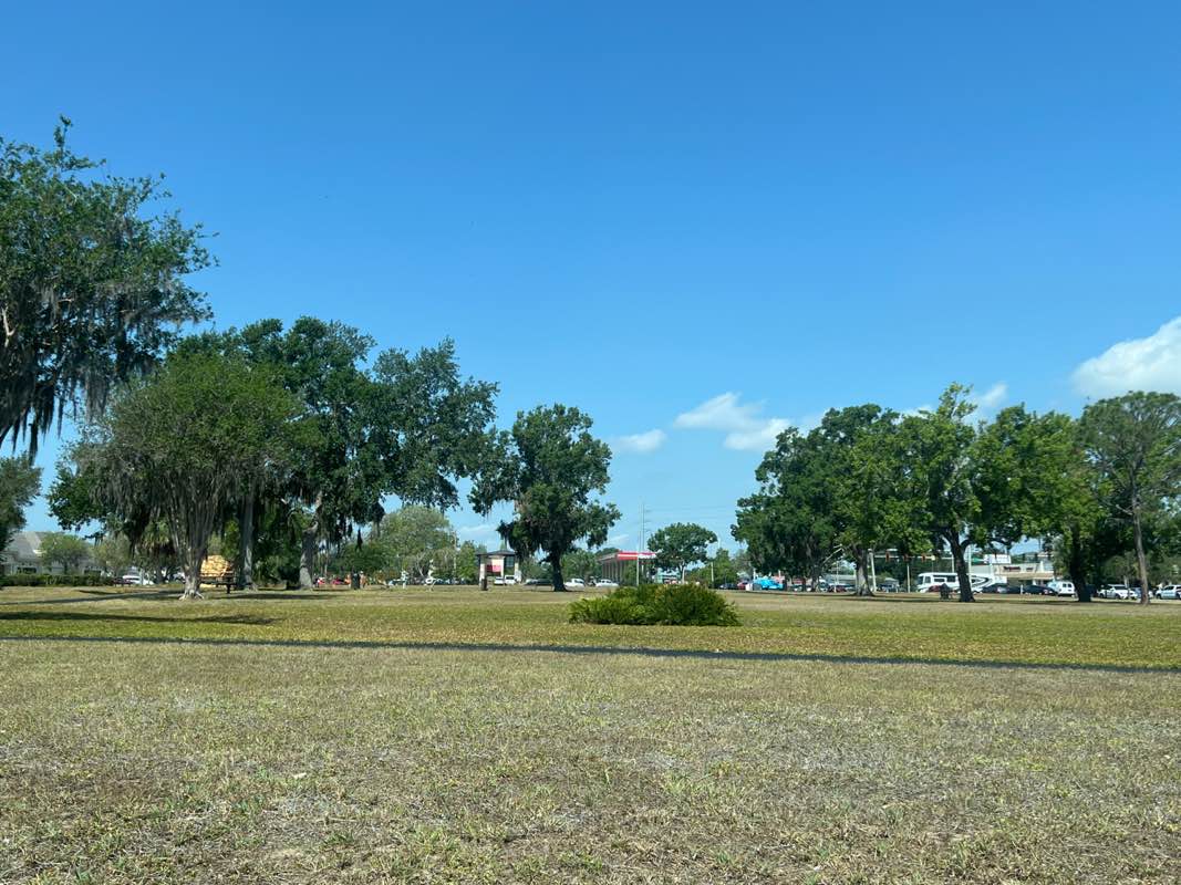 walking near me in Inman Park in spring