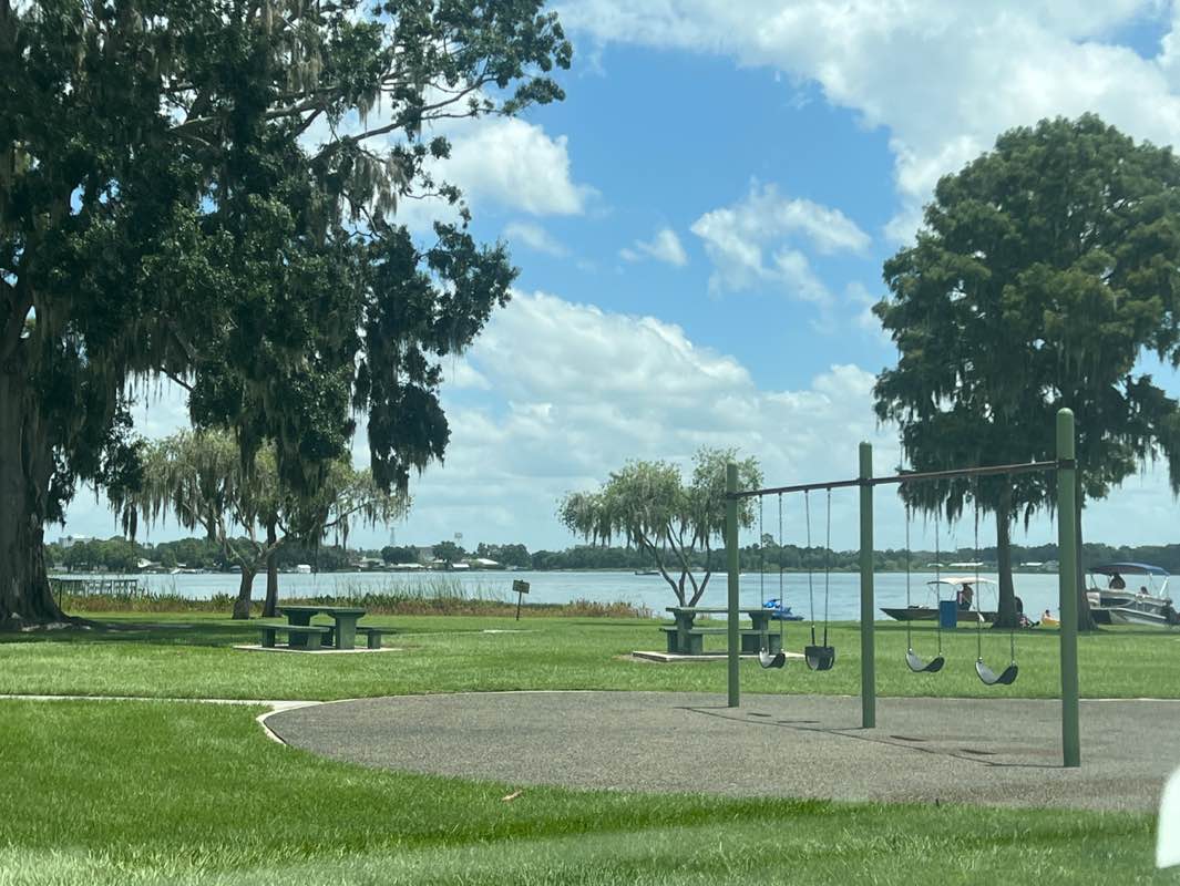 walking near me in Sertoma Park in autumn