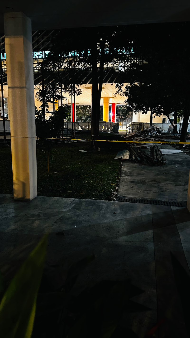 walking near me in Corazon Aquino Democratic Space in winter