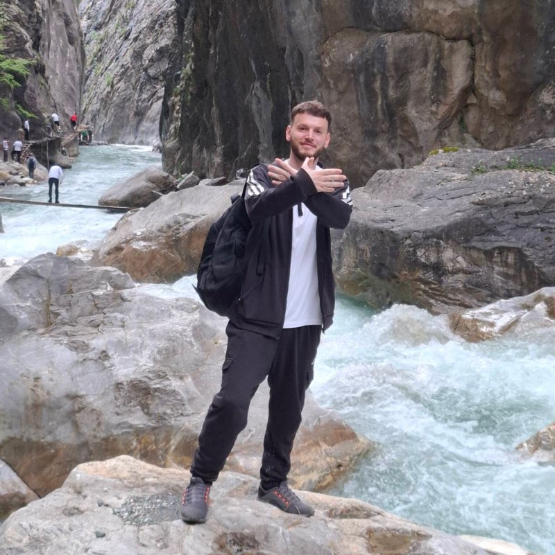 Sabri M. Mehmeti profile