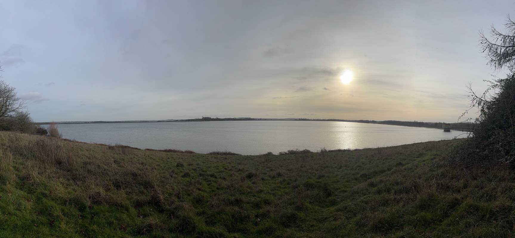 walking near me in Alwyn Road Recreation Ground in winter