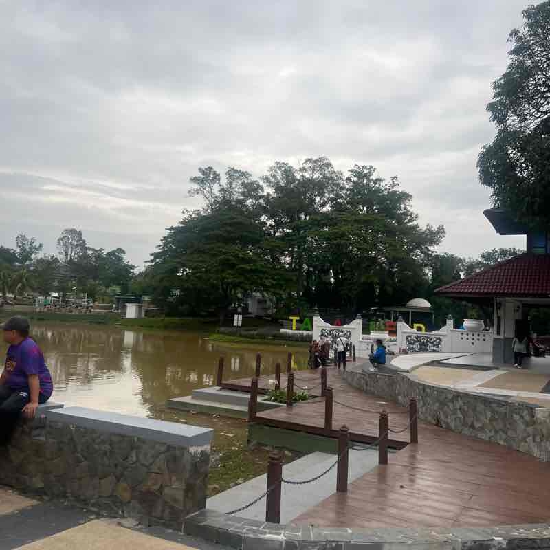 Afifah M. post 1