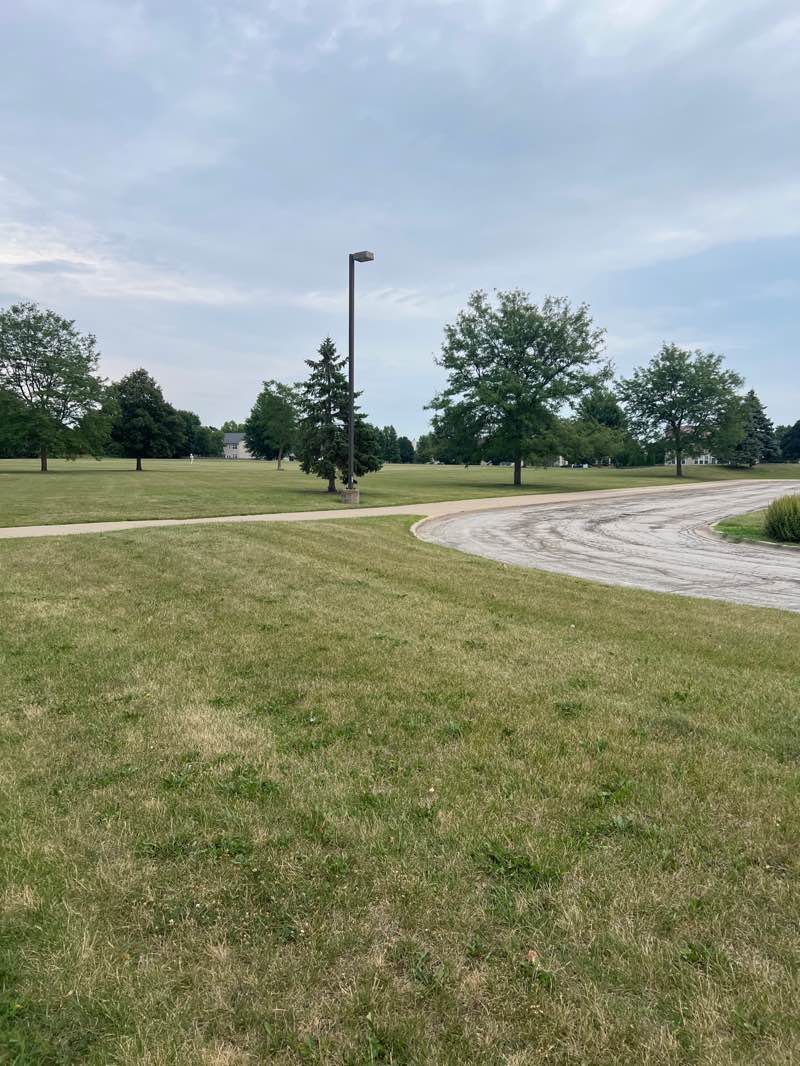 walking near me in Cider Creek Park in summer