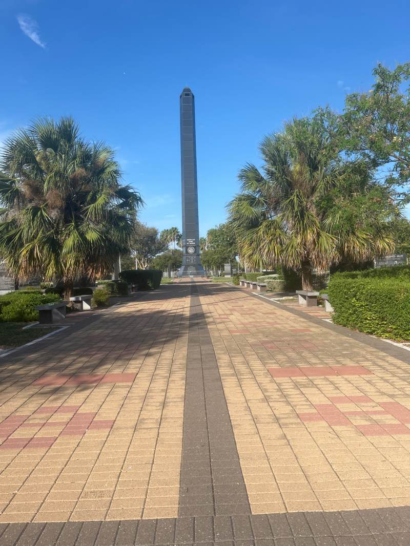 walking near me in Memorial Park in autumn