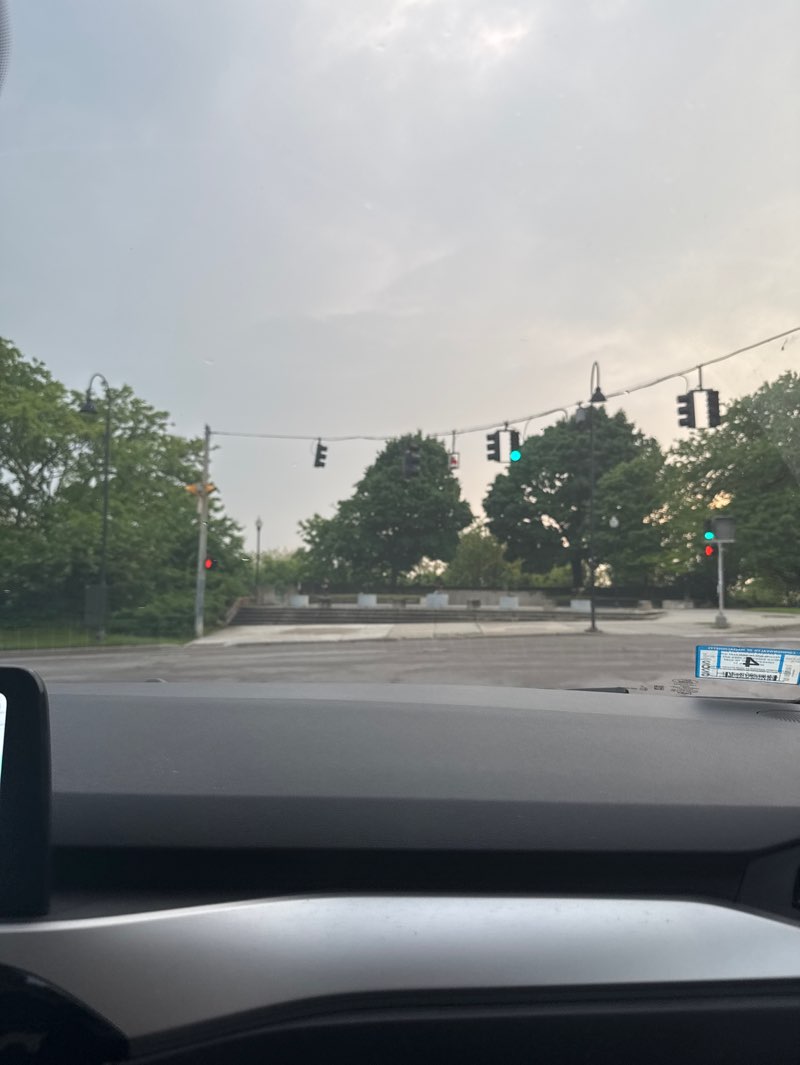 walking near me in Battery Park in summer
