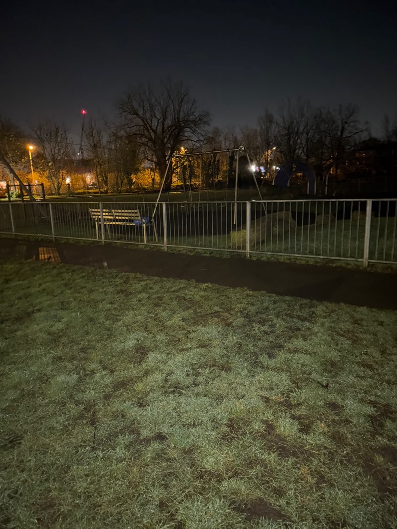 walking near me in Athelstan Recreation Ground in winter