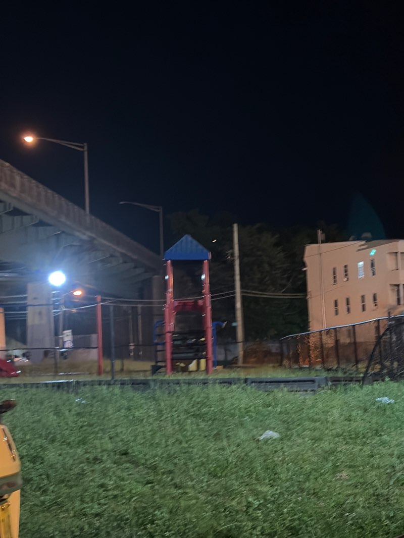 walking near me in 21st Street Playground in summer