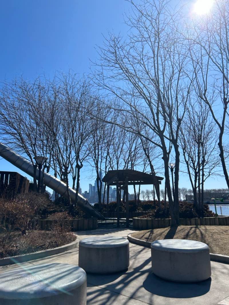 walking near me in Stevens Park in spring