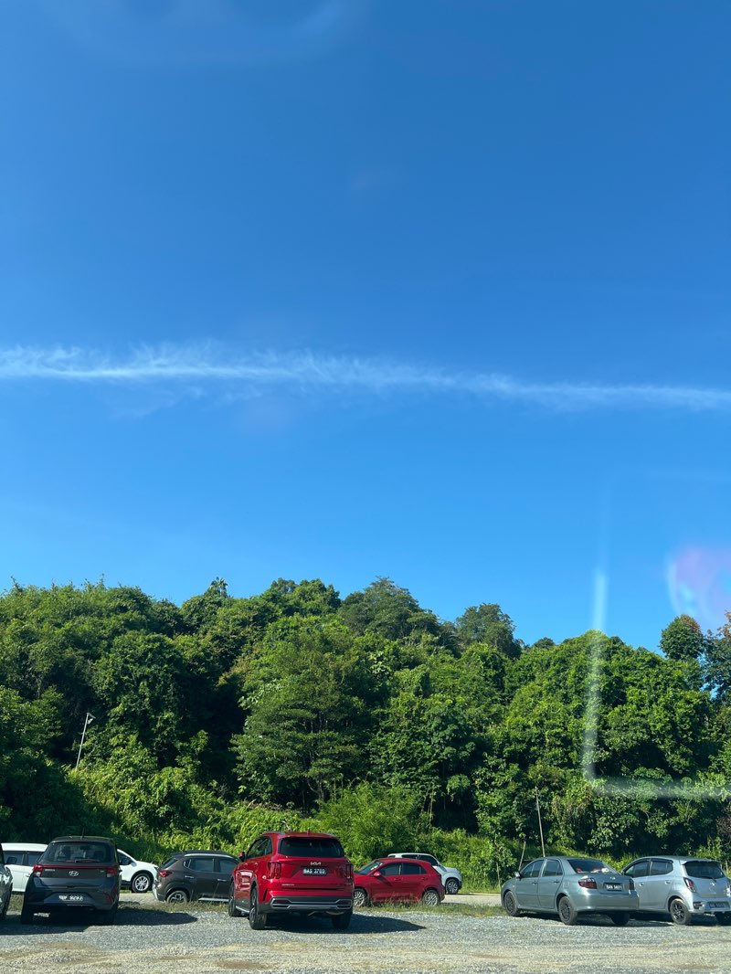 walking near me in Batu Satu Park in summer