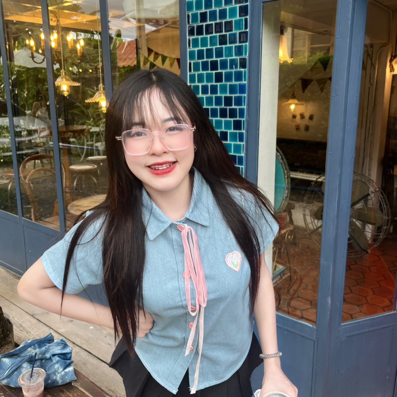 ปุณยาพร/การตลาด/ปี4 profile