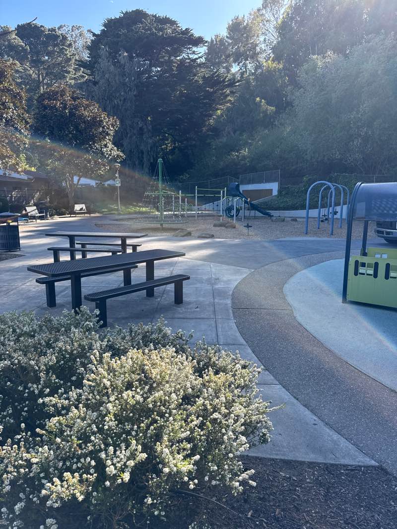 walking near me in Clay Avenue Park in spring