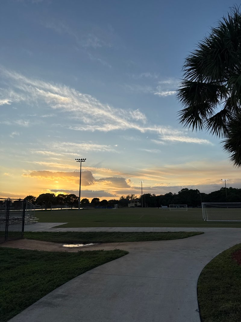 walking near me in Sabal Pines Park in autumn