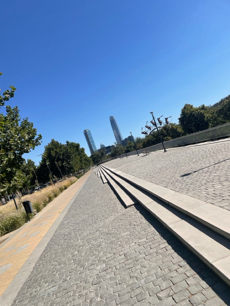 walking near me in Plaza René Schneider in summer