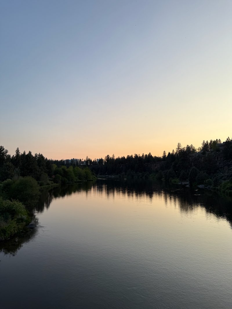 walking near me in Riverbend Park in summer