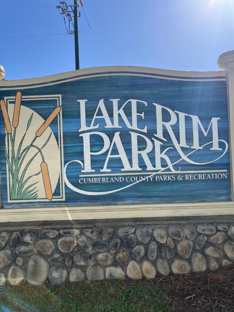 walking near me in Lake Rim Park in spring