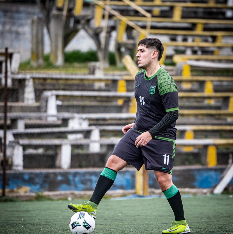 Leandro profile