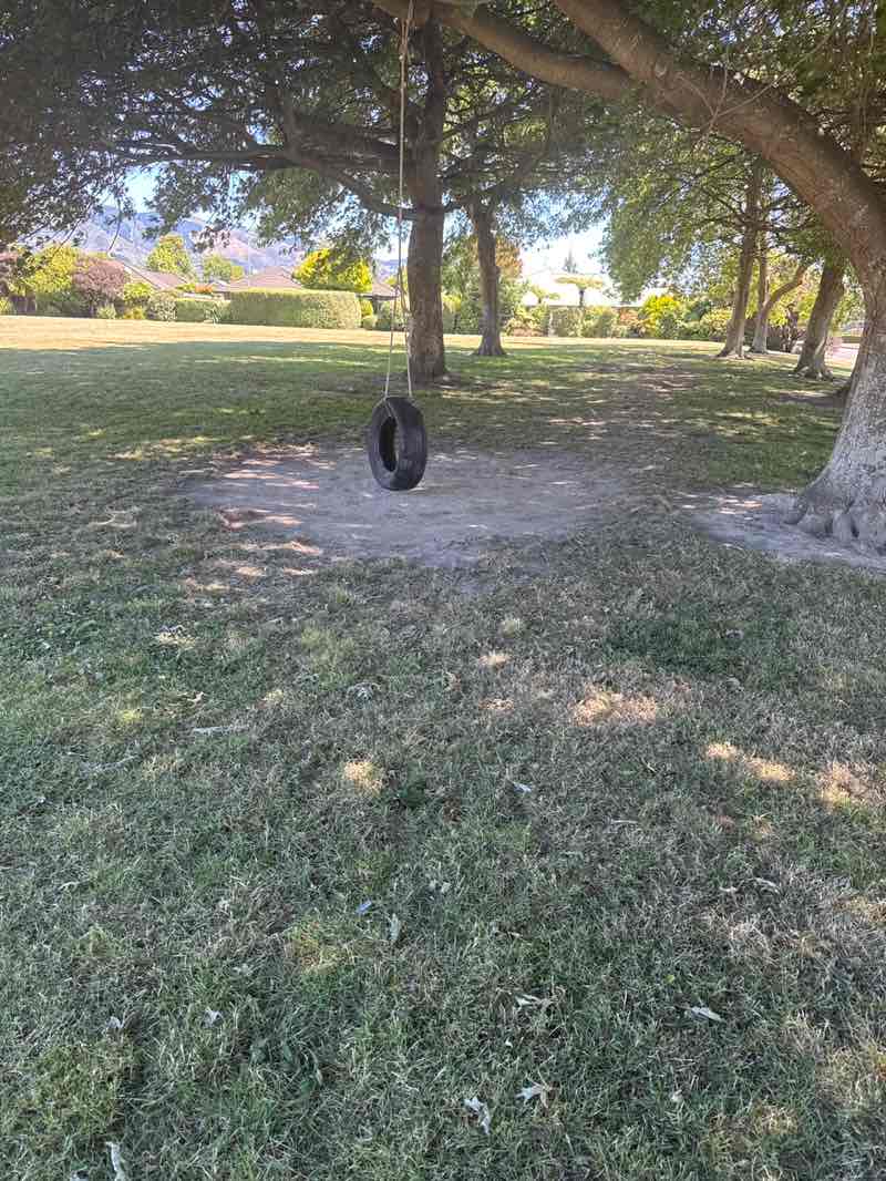 walking near me in Aldinga Reserve in summer