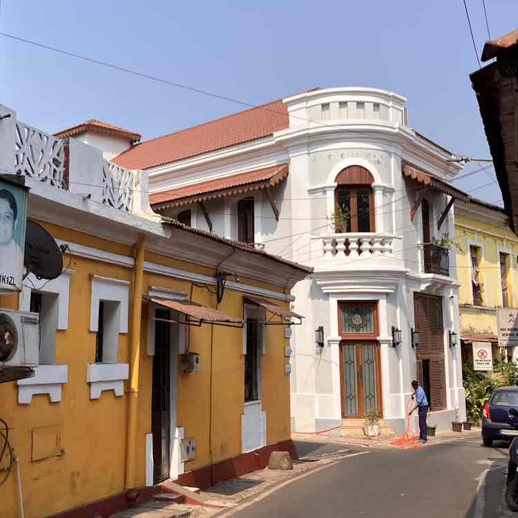 Manfred  🐯🇩🇪🌍🇷🇺 post 1