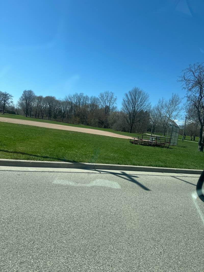 walking near me in Kletzsch Park in spring