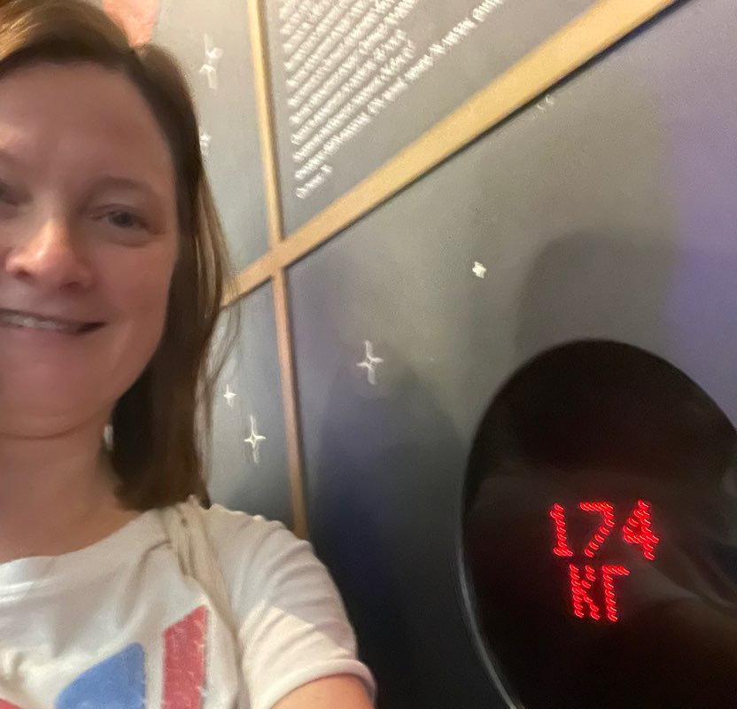 Полина profile