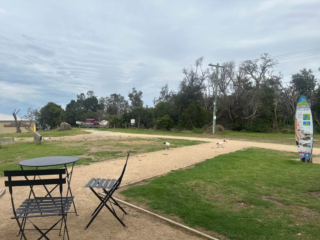 walking near me in Flinders Somers Coastal Reserve in autumn
