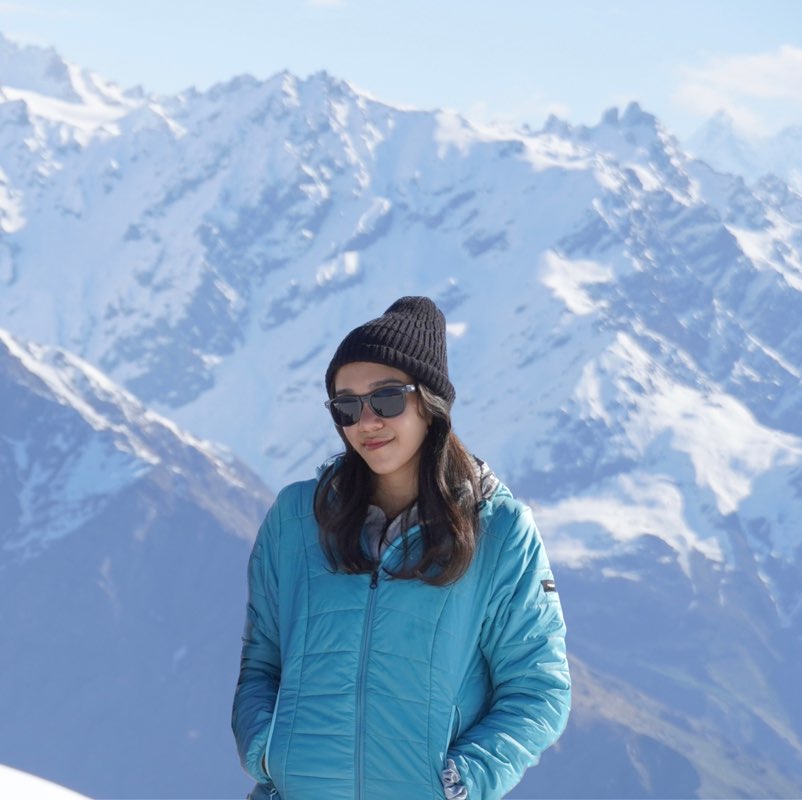 Saloni Nimgaonkar icon