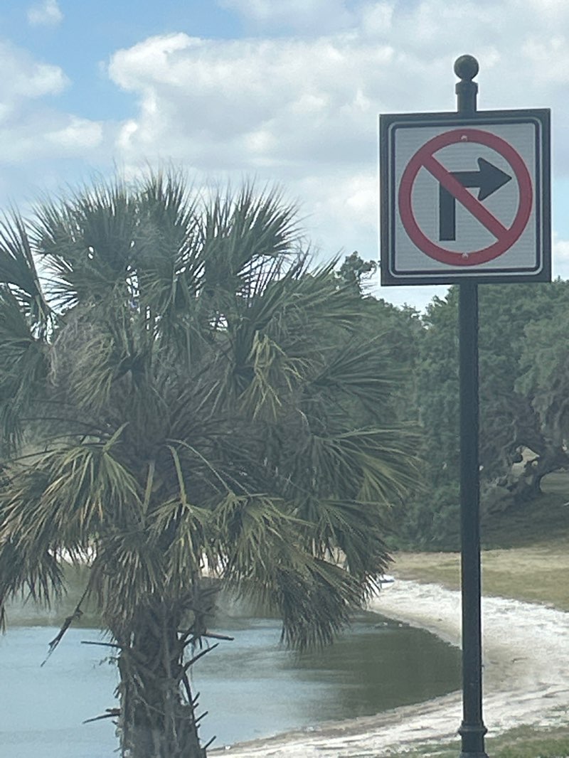walking near me in Crystal Lake Park in spring