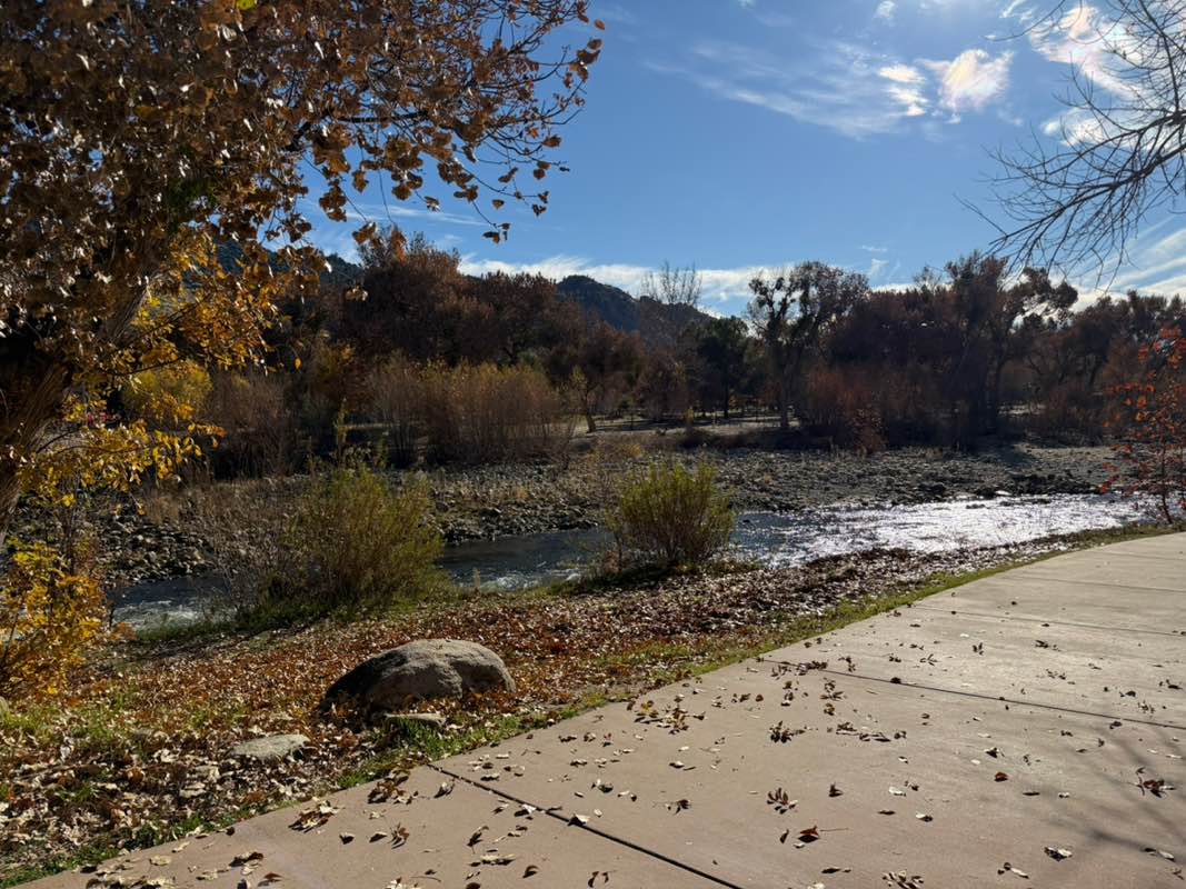walking near me in Riverside Park in winter