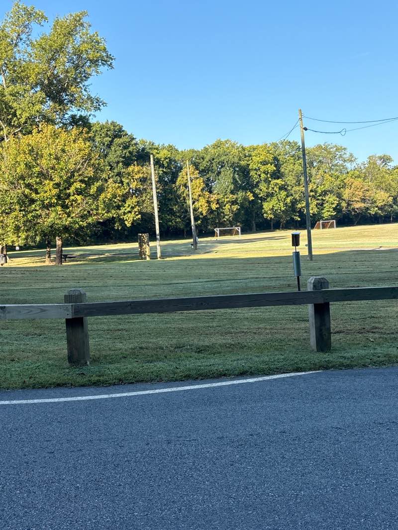 walking near me in Anglers Park in autumn