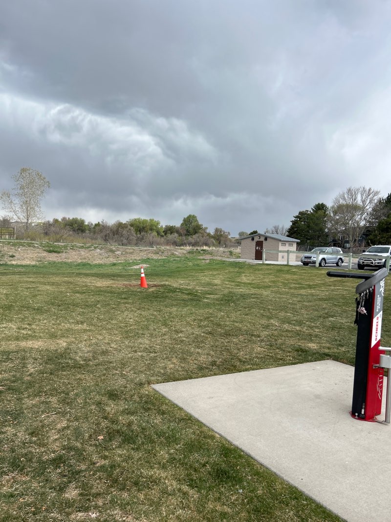 walking near me in Shields Lane Trailhead in spring