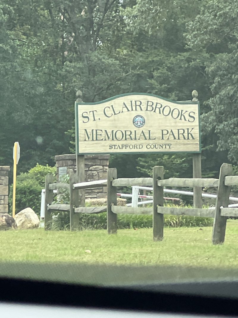 walking near me in Saint Clair Brooks Memorial Park in autumn