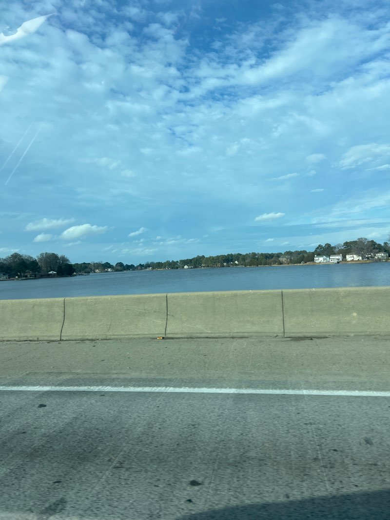 walking near me in Poplar Hall Park in winter