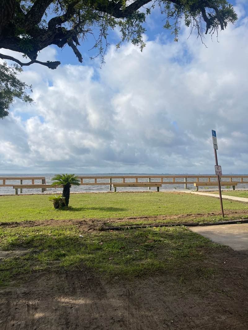 walking near me in Choctaw Beach Park in spring