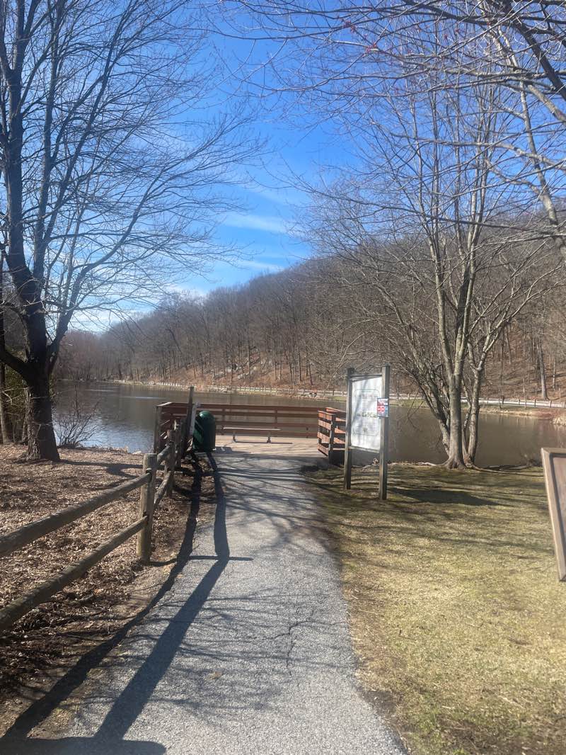 walking near me in Gedney Park in spring