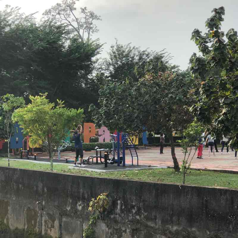 Najwa Abu Bakar post 1