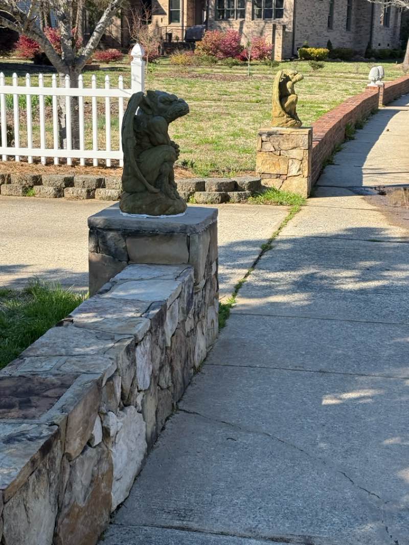 walking near me in Fred Kirby Park in spring
